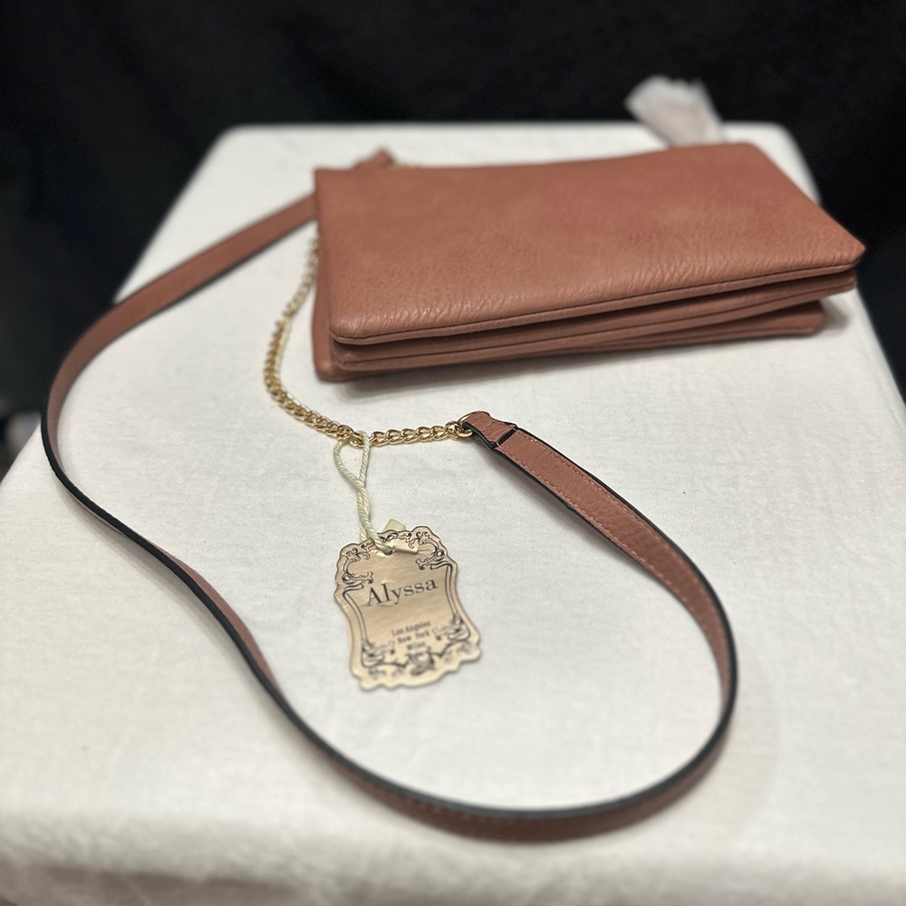Alyssa purse NWT
